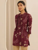Maroon Printed Silk Blend Straight Short Kurti - Image 2